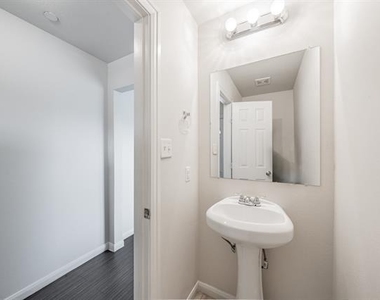 3518 Milan Street - Photo Thumbnail 5
