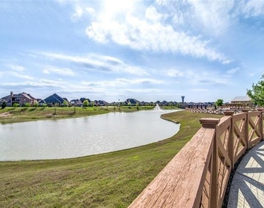 4031 Heatherton Drive - Photo Thumbnail 12