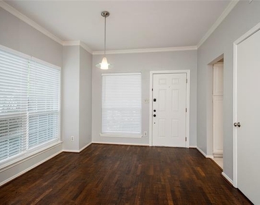 7151 Gaston Avenue - Photo Thumbnail 2