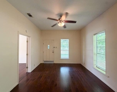 309 2nd Street - Photo Thumbnail 3