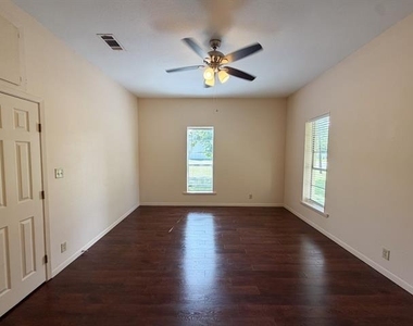 309 2nd Street - Photo Thumbnail 15