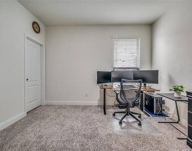 4128 Wood River Trail - Photo Thumbnail 26