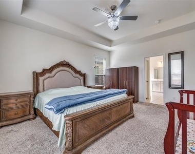 4128 Wood River Trail - Photo Thumbnail 19