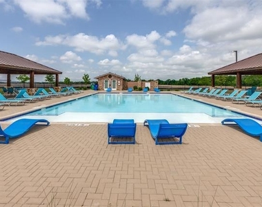 4128 Wood River Trail - Photo Thumbnail 38