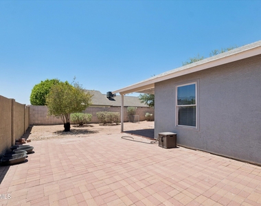 11904 N 76th Lane - Photo Thumbnail 19