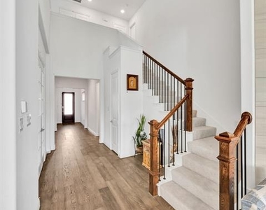 306 Dove Falls Drive - Photo Thumbnail 2