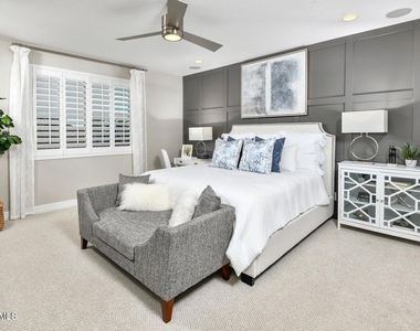 1383 E Sagittarius Place - Photo Thumbnail 4