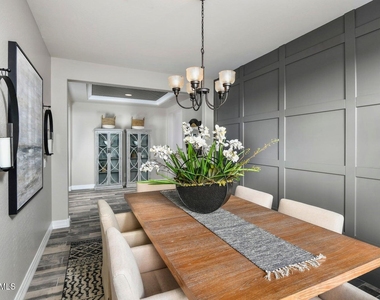 1383 E Sagittarius Place - Photo Thumbnail 3