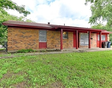 4909 Dalevale Court - Photo Thumbnail 1