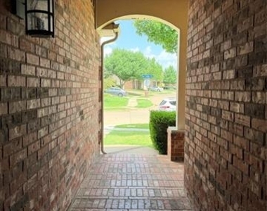 1716 Deer Crossing Drive - Photo Thumbnail 32
