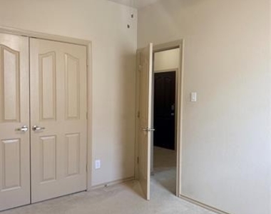 1716 Deer Crossing Drive - Photo Thumbnail 24