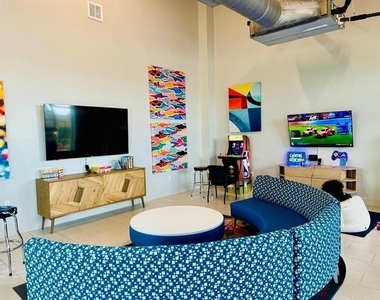 5816 Crystal Water Way - Photo Thumbnail 22