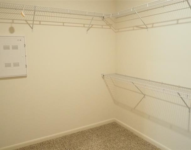 13832 Musselshell Drive - Photo Thumbnail 21