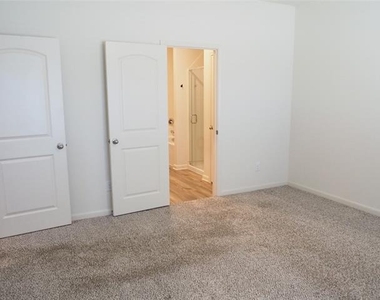 13832 Musselshell Drive - Photo Thumbnail 14