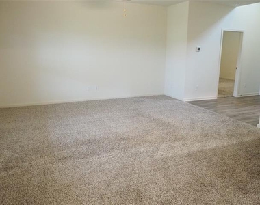 13832 Musselshell Drive - Photo Thumbnail 32