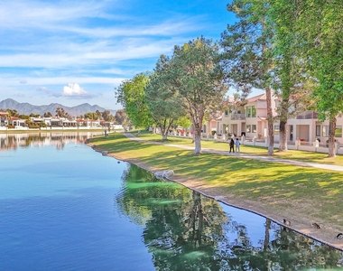 8270 N Hayden Road - Photo Thumbnail 47