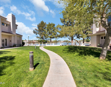 8270 N Hayden Road - Photo Thumbnail 26
