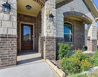 5513 Brahma Trail - Photo Thumbnail 3