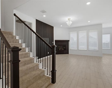 700 Pistachio Parkway - Photo Thumbnail 16