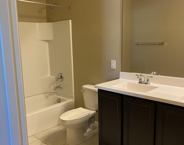 1367 S Country Club Drive - Photo Thumbnail 15