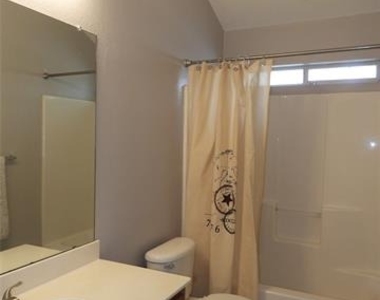 4705 Brookridge Avenue - Photo Thumbnail 10
