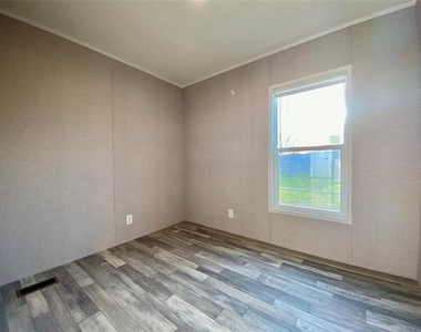 903 Sw 24th Street - Photo Thumbnail 14