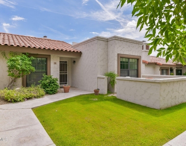 6349 N 78th Street - Photo Thumbnail 32
