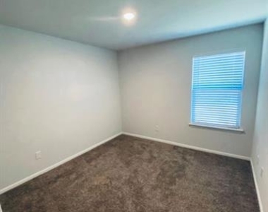 10333 Fort Belknap Trail - Photo Thumbnail 11