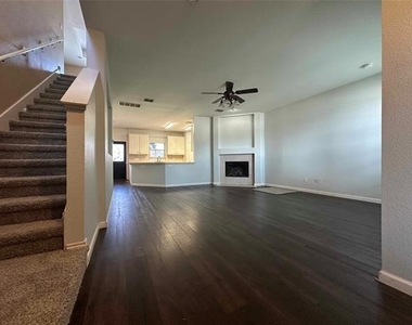 1909 Bradford Pear Square - Photo Thumbnail 1
