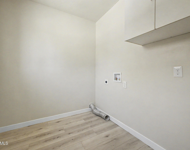 828 W Central Avenue - Photo Thumbnail 16