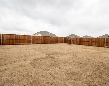 3804 Chicory Court - Photo Thumbnail 36