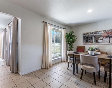 505 Wildwood Terrace - Photo Thumbnail 10