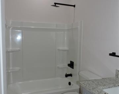 163 Lake Creek Drive - Photo Thumbnail 15