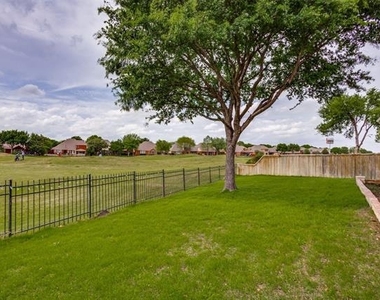 1620 Nicklaus Court - Photo Thumbnail 26