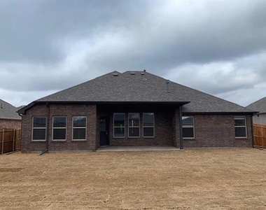 3016 Bobcat Drive - Photo Thumbnail 23