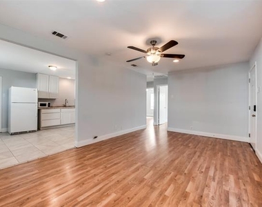 219 Red Wing Drive - Photo Thumbnail 1