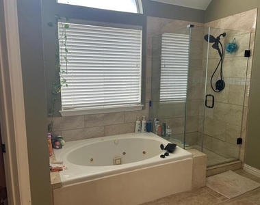 3425 Misty Meadow Drive - Photo Thumbnail 17