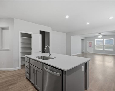2309 Rooster Lane - Photo Thumbnail 5