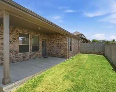 2309 Rooster Lane - Photo Thumbnail 23