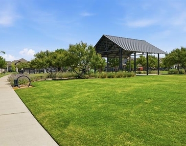 2309 Rooster Lane - Photo Thumbnail 29