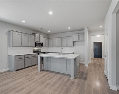 2309 Rooster Lane - Photo Thumbnail 7