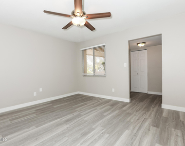 3430 S Oak Street - Photo Thumbnail 10