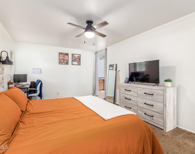 3312 S Ventura Drive - Photo Thumbnail 10
