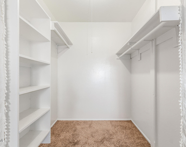 3312 S Ventura Drive - Photo Thumbnail 13