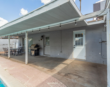 3312 S Ventura Drive - Photo Thumbnail 17