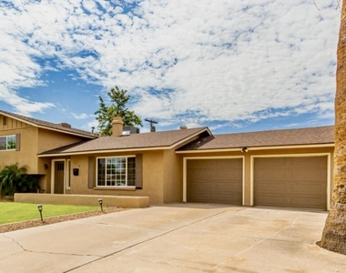 919 E La Jolla Drive - Photo Thumbnail 1