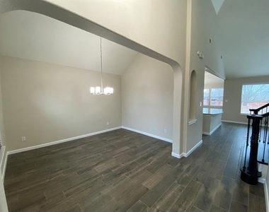 5668 Imperial Meadow Drive - Photo Thumbnail 1