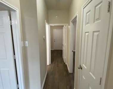 5668 Imperial Meadow Drive - Photo Thumbnail 13