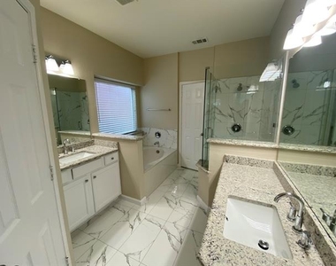 5668 Imperial Meadow Drive - Photo Thumbnail 16