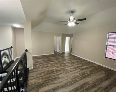 5668 Imperial Meadow Drive - Photo Thumbnail 28